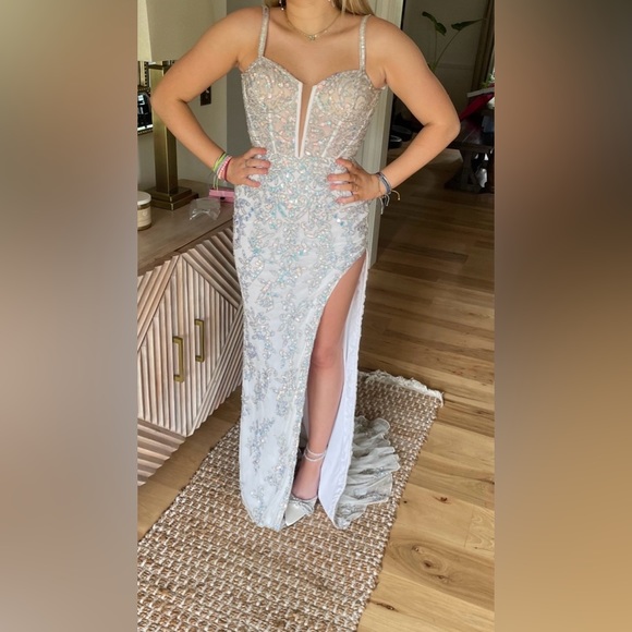 Sherri Hill 55289 Dress - Picture 3 of 11